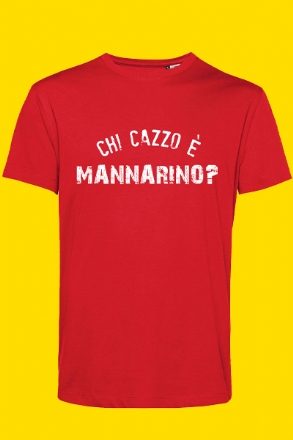 t-shirt rossa Chi cazzo  Mannarino
