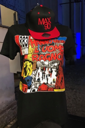 Maglietta uomo ragno sale